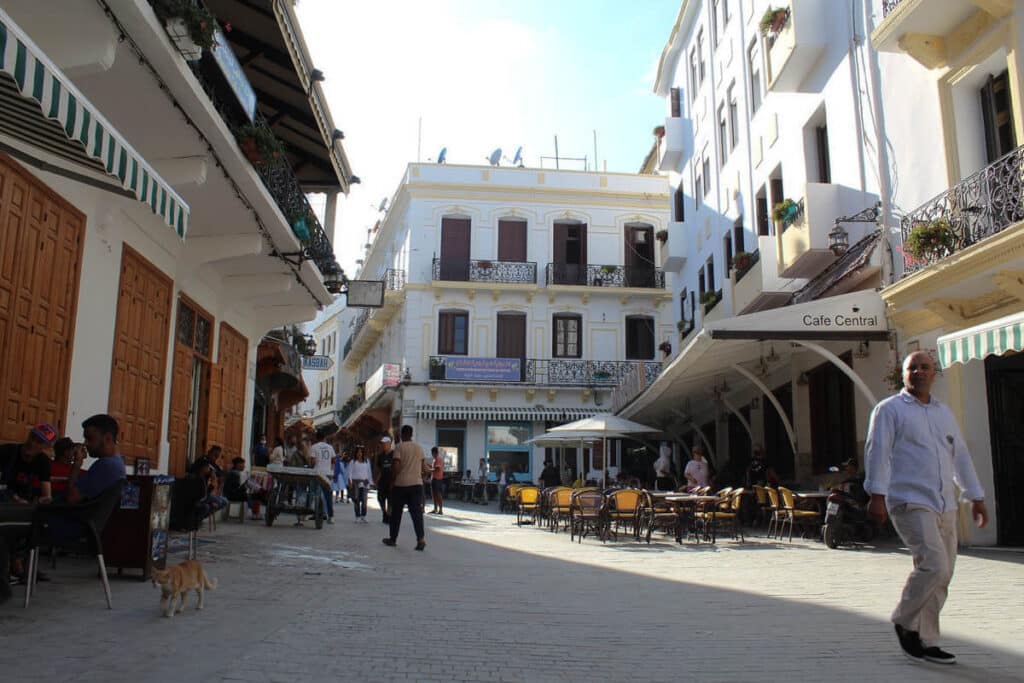 Petit Socco, uma das melhores regiões para se hospedar em Tânger, Marrocos