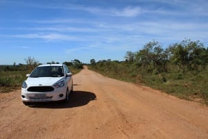 Estrada de chão que liga Campo Grande e Bonito, Mato Grosso do Sul