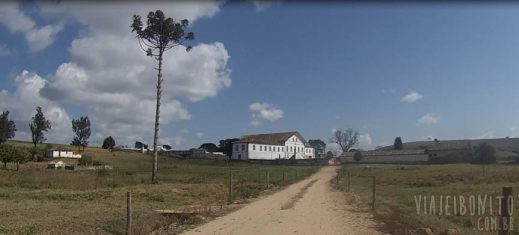 estrada-real-rafael-barletta-fazenda-ao-longo-da-estrada