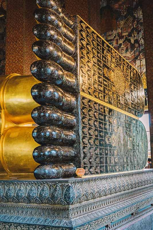 Pés do Buda Reclinado no Wat Pho
