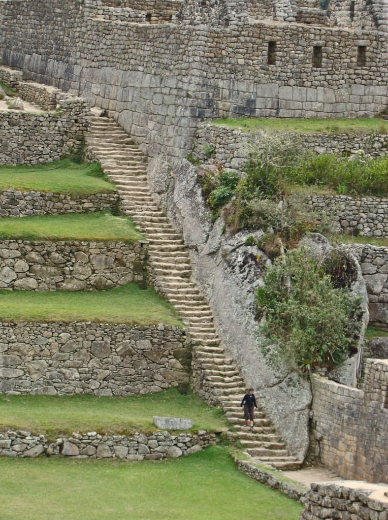 As longas e cansativas escadarias de Machu Picchu, no Peru