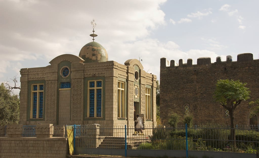 O paradeiro da Arca da Aliança permanece desconhecido, mas especula-se que esteja nessa capela na Etiópia. 