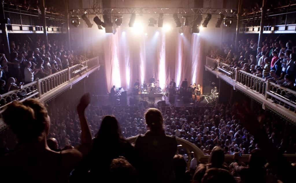 Show da Adele lotou a Paradiso em Amsterdã, Holanda