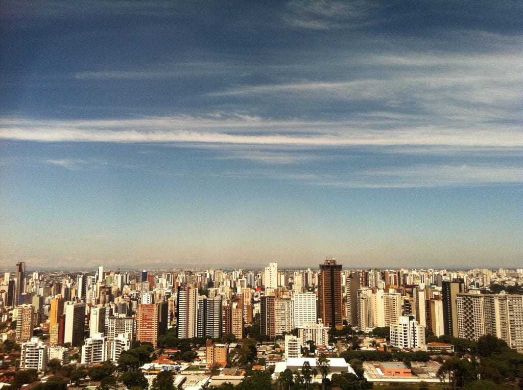 Curitiba e uma das vistas possíveis do alto da Torre