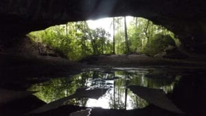 Caverna Aroe Jari, na Chapada dos Guimarães, Mato Grosso, Brasil