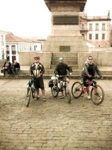 A Praça Tiradentes foi o ponto de partida da viagem de bike pela Estrada Real, Minas Gerais