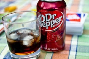 Dr Pepper, açúcar enlatado nos Estados Unidos