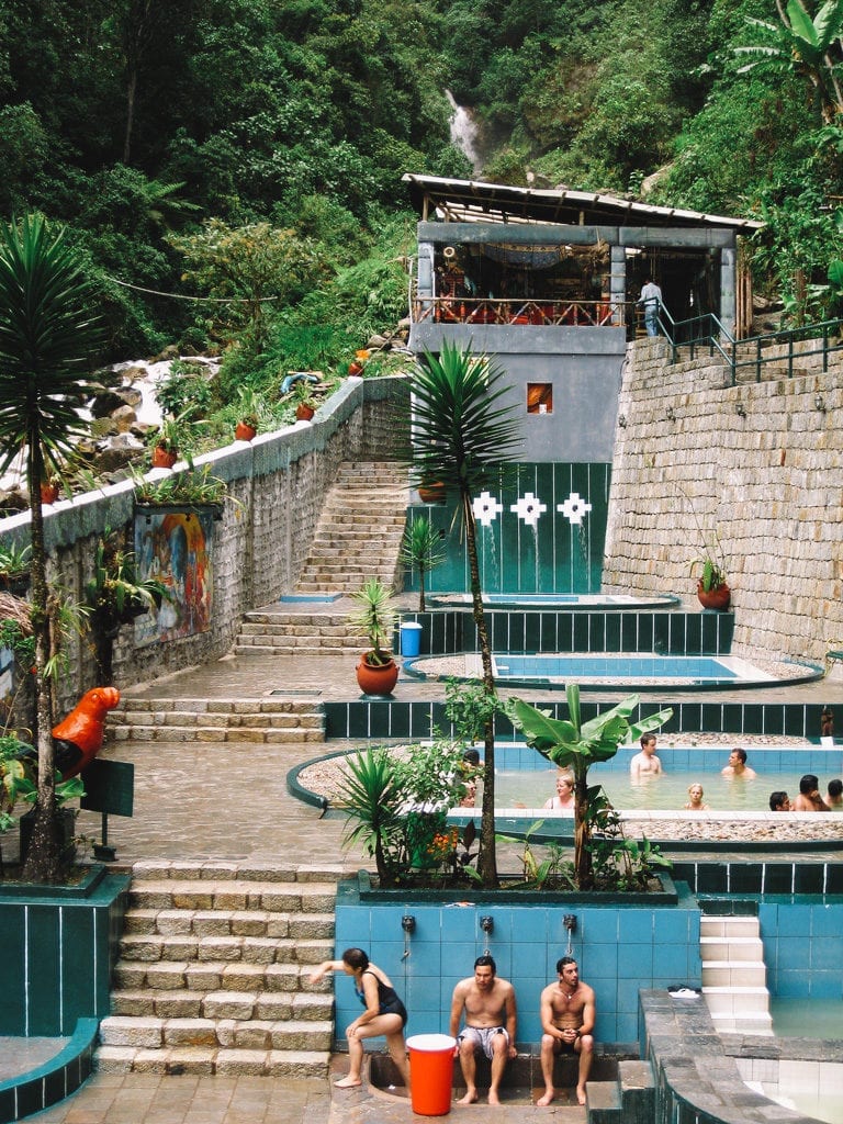 Banhos termais em Aguas Calientes, Peru