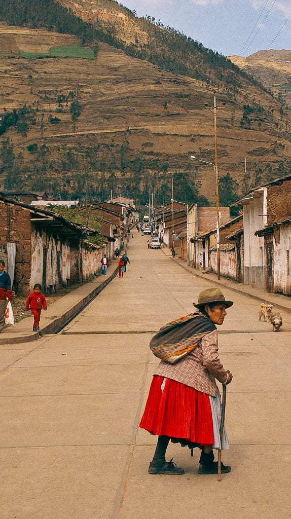 A caminhada até Choquequirao, no Peru, torna-se ainda mais difícil por conta da altitude