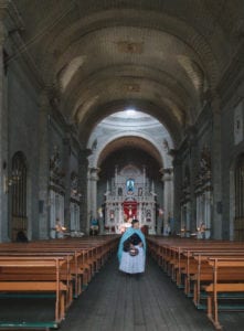 Dentro da Basílica Menor de Puno, como é conhecida a Catedral da cidade