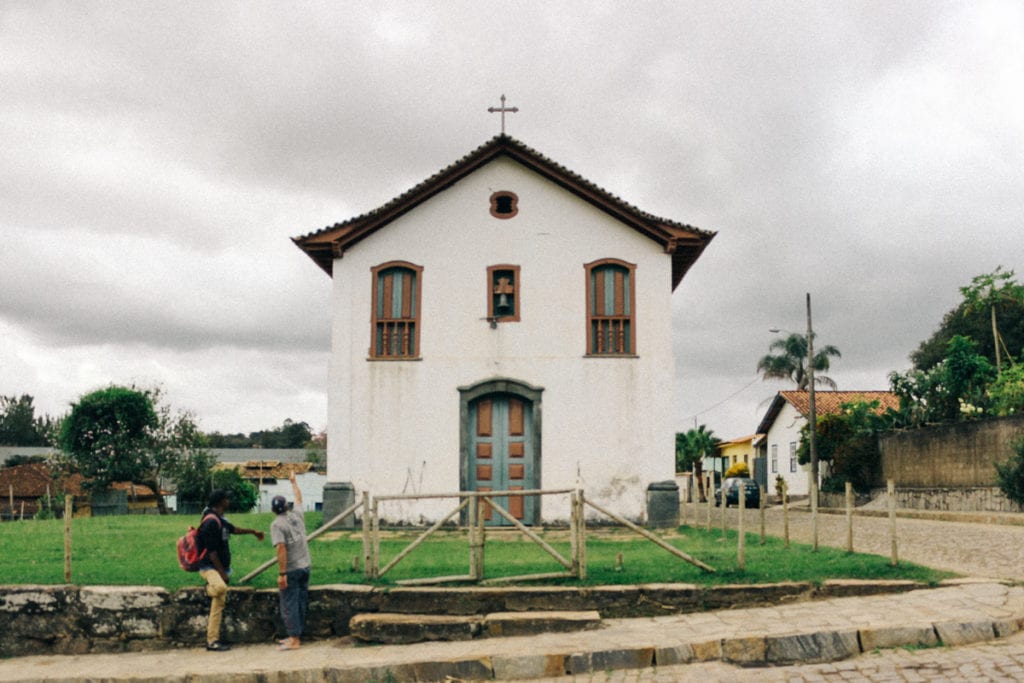 A simpática Igreja do Rosário em Catas Altas, Minas Gerais
