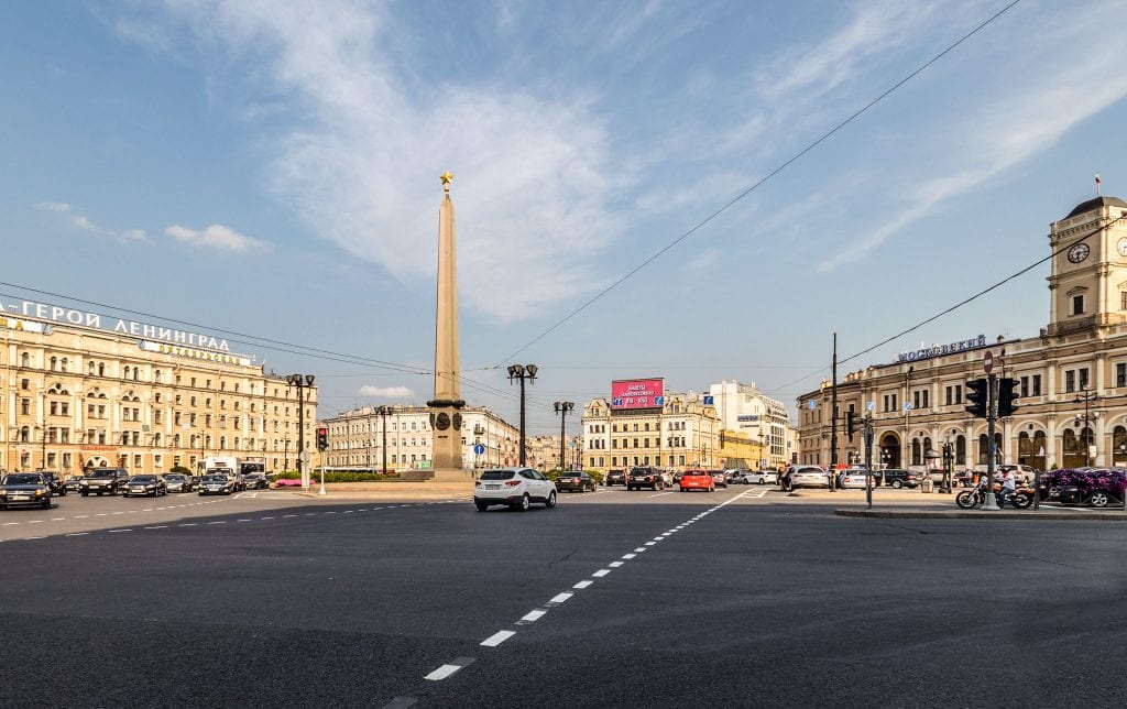 A Vosstaniya Square é um dos principais locais de interesse da região central, que conta com ótimas opções sobre onde ficar em São Petersburgo