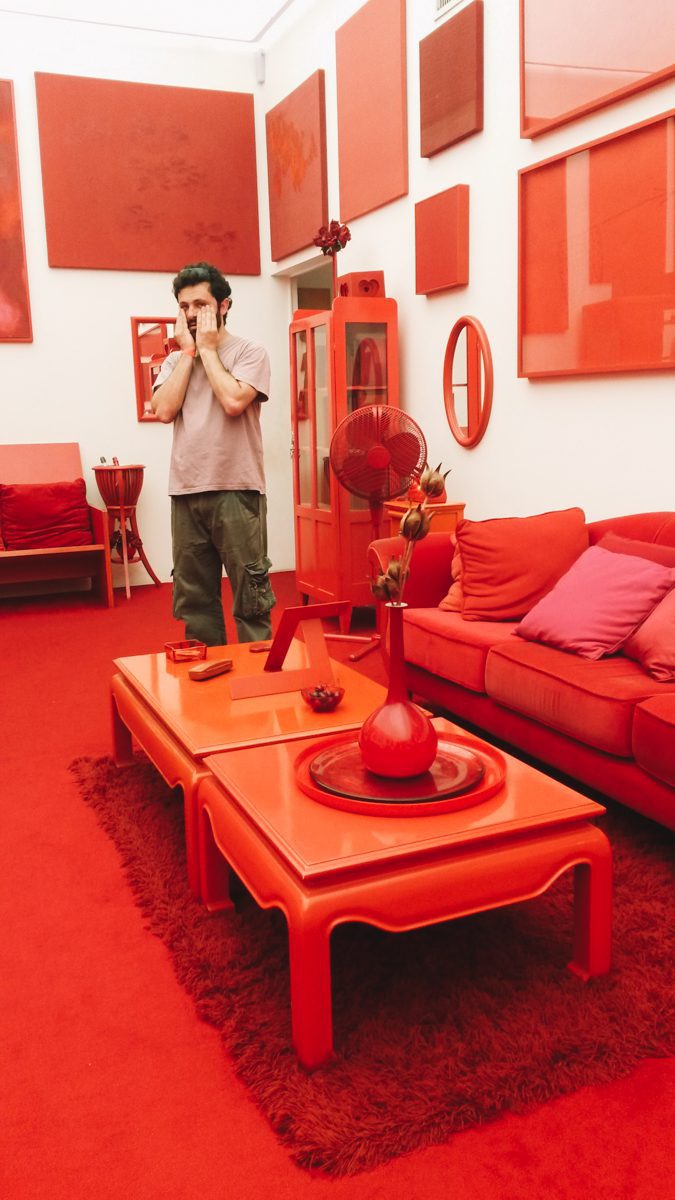 Desvio para o vermelho, instalação de Cildo Meireles no Inhotim