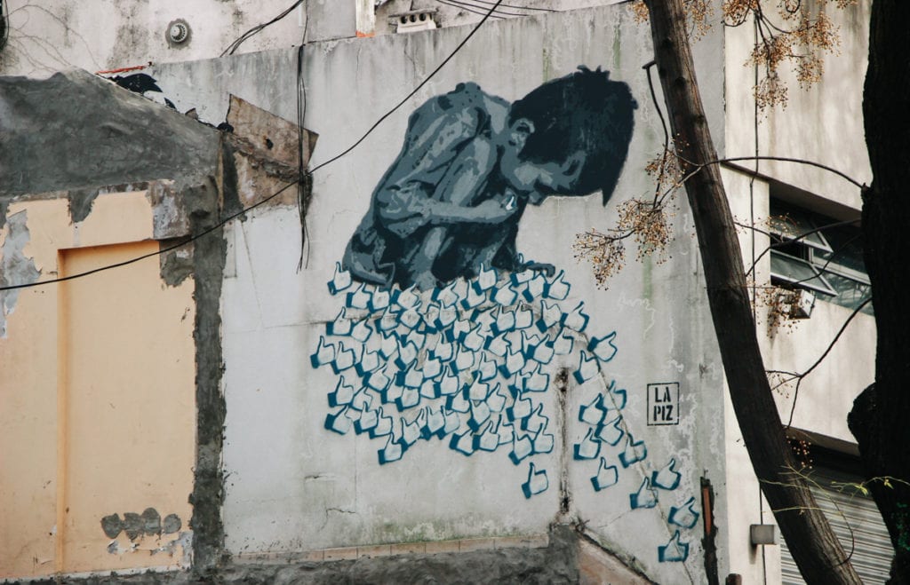 Arte urbana exercendo o seu papel social em Palermo, Buenos Aires, Argentina