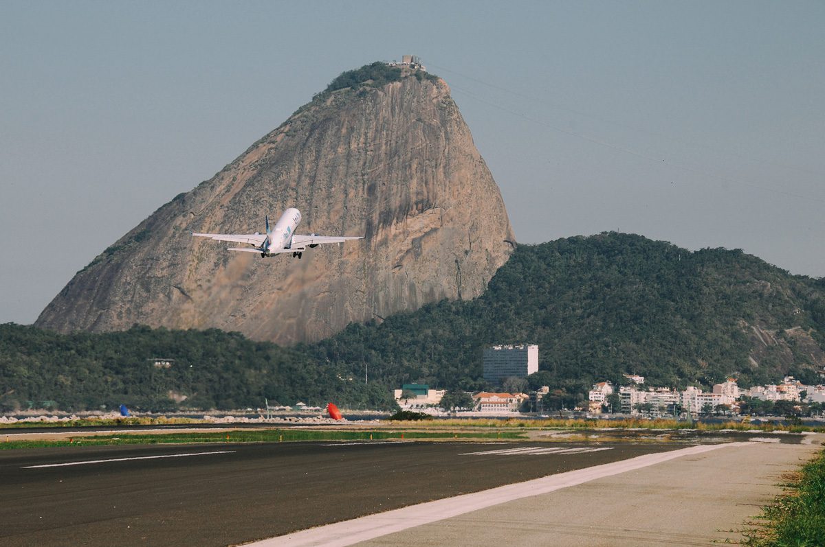 Como ir da rodoviária do Rio de Janeiro aos aeroportos