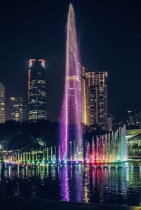 KLCC Fountain Show. Fontes dançantes de Kuala Lumpur