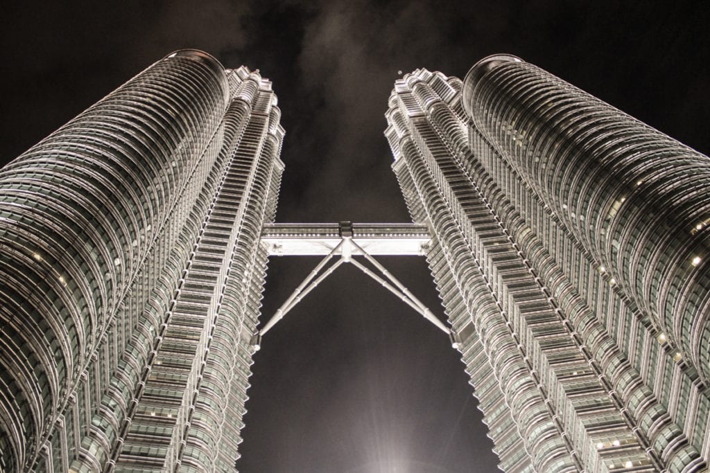 Petronas Towers vistas da base
