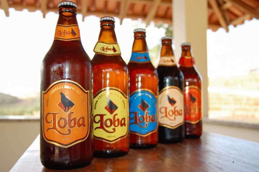 Cerveja Loba, produzida na Fazenda Guarará, em Santana dos Montes