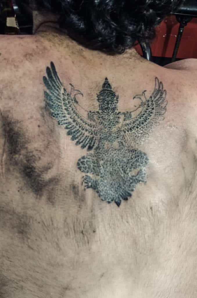Garuda tatuada em Krabi, na Tailândia