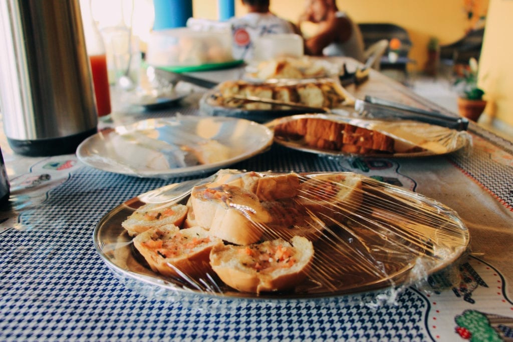 Café da manhã na Pousada Bellas Águas em Santo Amaro, Maranhão