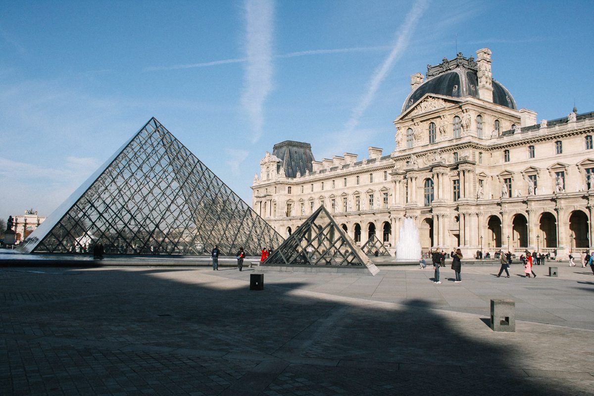 Como visitar o Museu do Louvre de graça em Paris