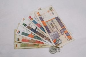 Notas e moedas de pesos cubanos conversíveis, dinheiro de Cuba