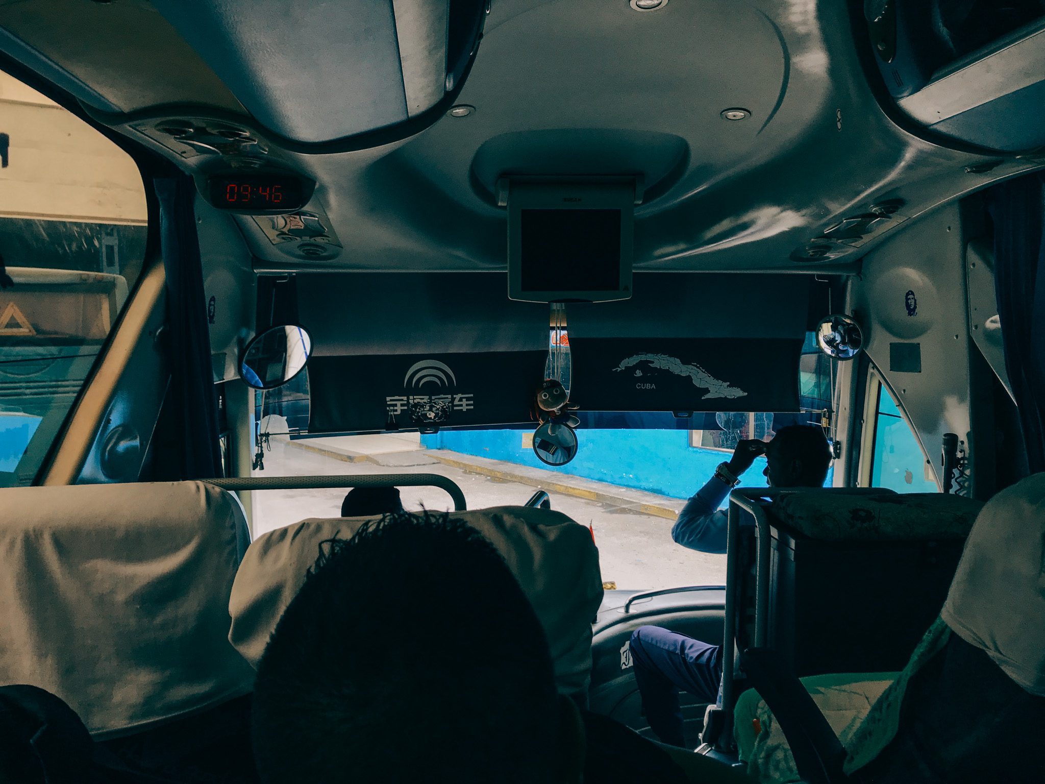 Interior de um ônibus da Viazul em Cuba