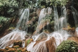 Cachoeiras em El Nicho, parte do Parque Natural Topes de Collantes, Cuba