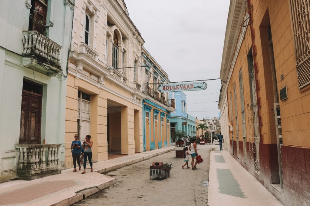 Boulevard de Santa Clara, Cuba