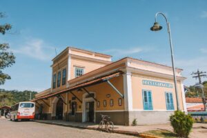 Antiga estação ferroviária e atual rodoviária de Conservatória