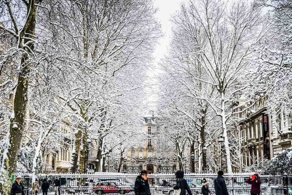 Parc Monceau, uma região tranquila onde se hospedar em Paris, França