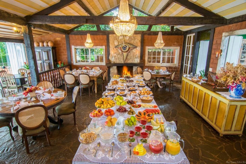 Café da manhã na Pousada Brisa da Serra, Tiradentes, Minas Gerais