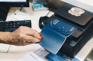 Emissão de passaporte brasileiro pela Polícia Federal