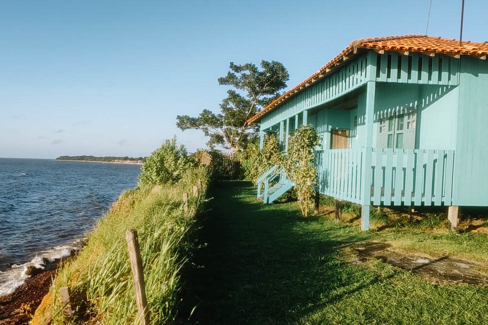 Pousada com vista para o rio em Salvaterra, Ilha de Marajó