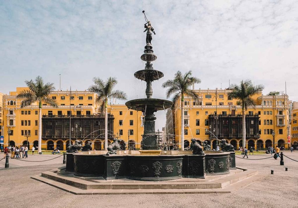 Plaza de Armas de Lima, capital do Peru