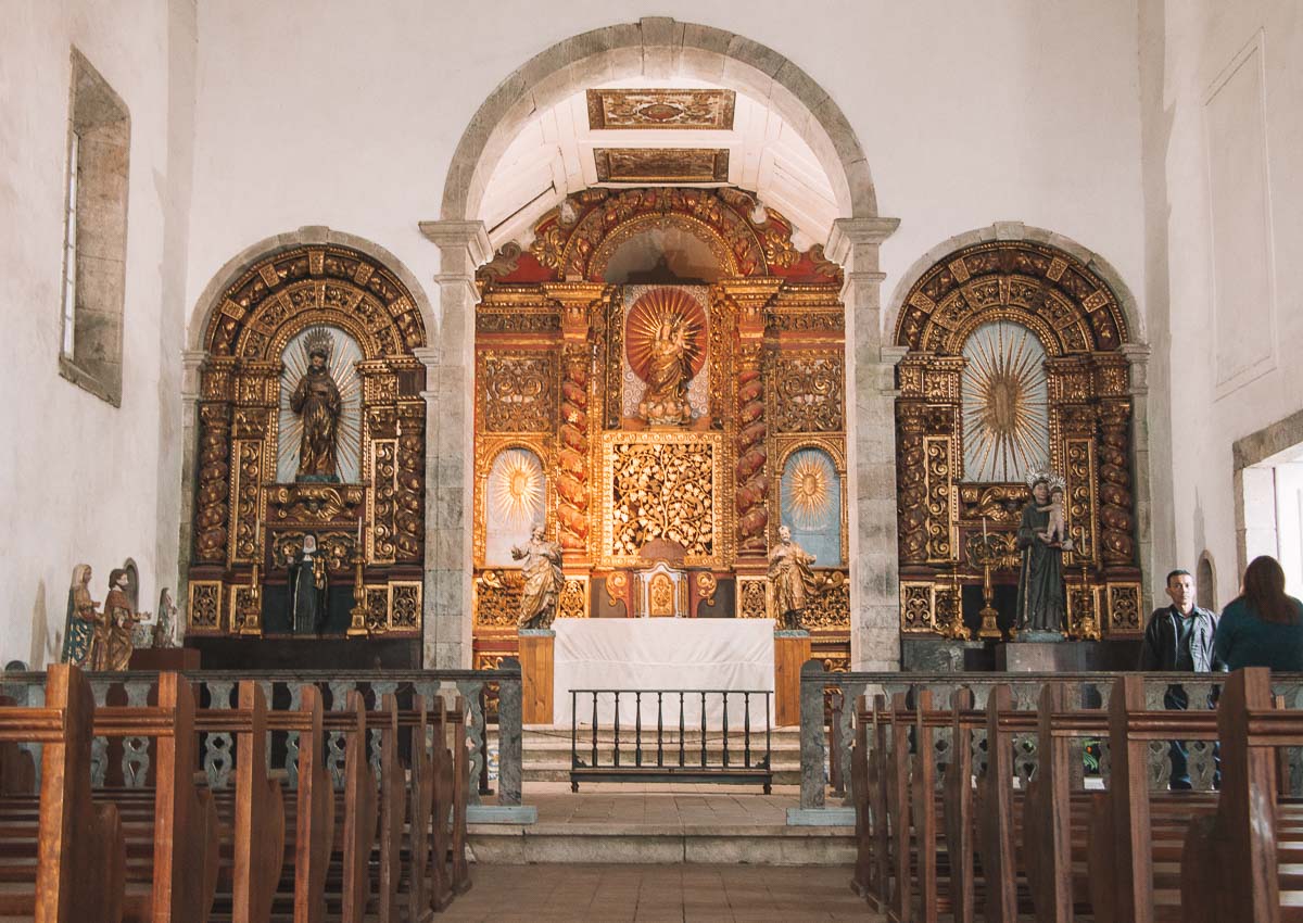 Igreja do Convento de Nossa Senhora dos Anjos, onde hoje funciona o Museu de Arte Religiosa e Tradicional (MART), em Cabo Frio