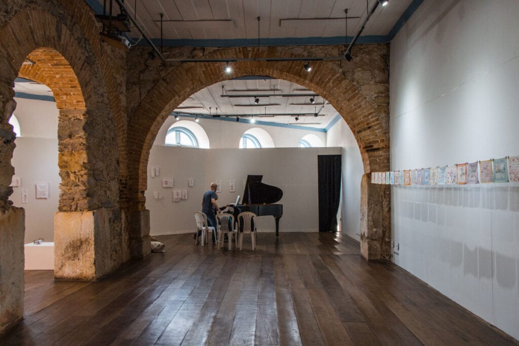 Ensaio de piano no Centro Cultural da UFSJ, em São João del Rei
