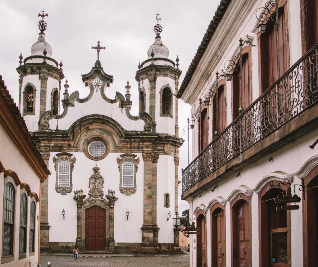 Igreja de Nossa Senhora do Carmo, um dos principais pontos turísticos de São João del Rei, em Minas Gerais