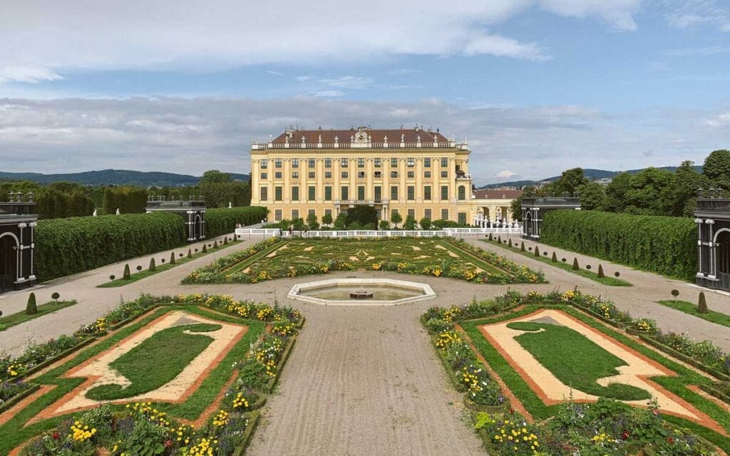 Palácio Schönbrunn, Wieden, 4º distrito de Viena