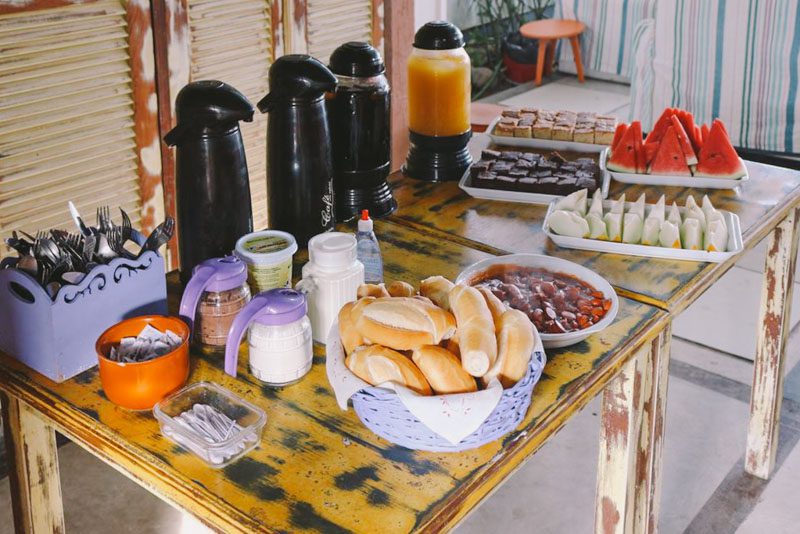 Café da manhã no Container Hostel, Cabo Frio
