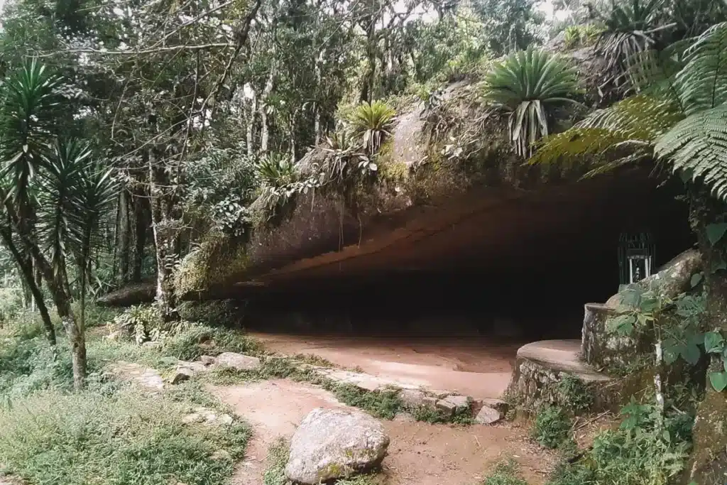 Gruta dos Crioulos, em Campos do Jordão