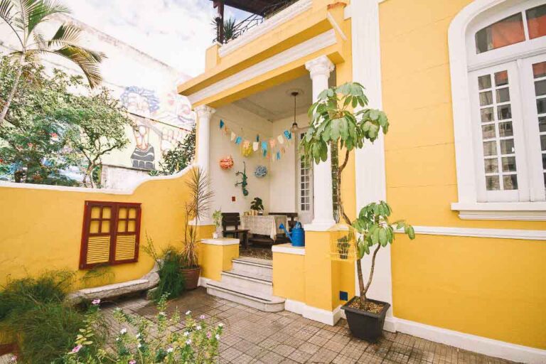 Guanaaní Hostel é uma ótima opção para quem busca onde ficar em Vitória sem gastar muito
