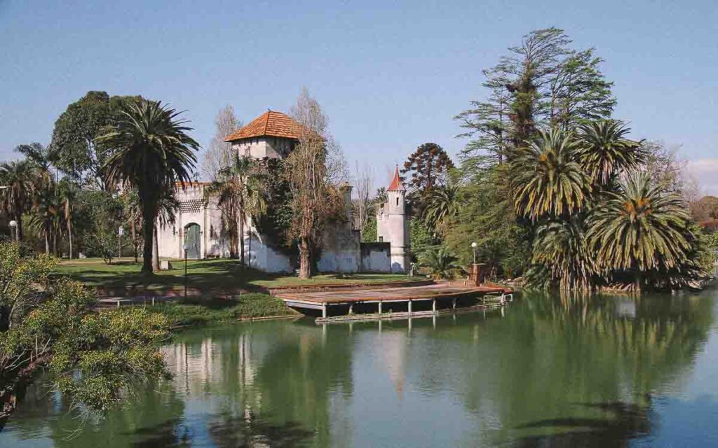 O Parque Rodó é uma das áreas verdes mais agradáveis em Montevidéu