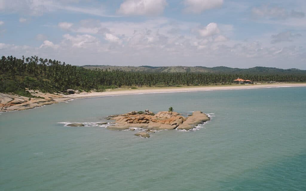 A Praia do Gravatá é uma das melhores praias em Pernambuco para quem deseja conhecer lugares além dos clássicos