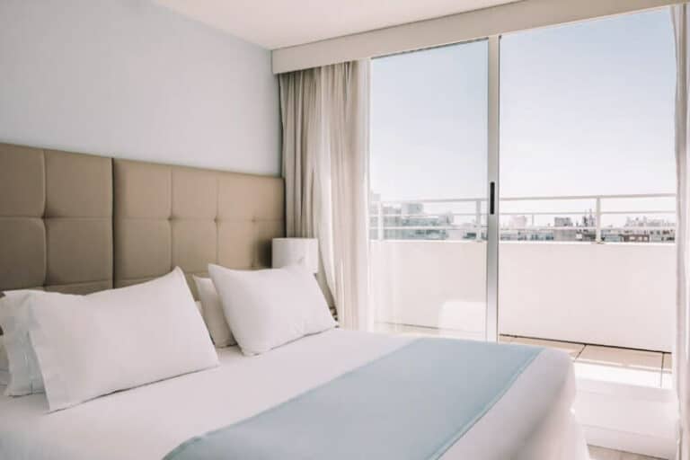 O Vivaldi Hotel Montevidéu possui 94 quartos de alto padrão