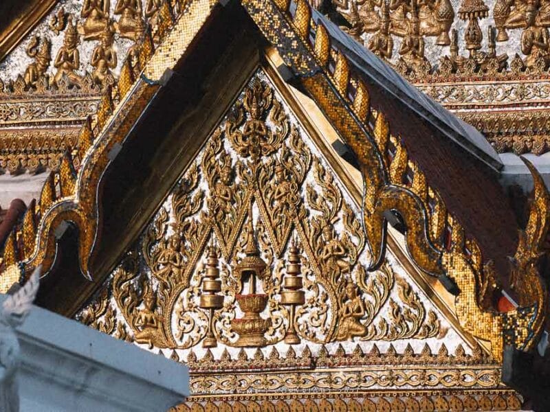 Detalhes do Wat Pathum Wanaram, em Bangkok