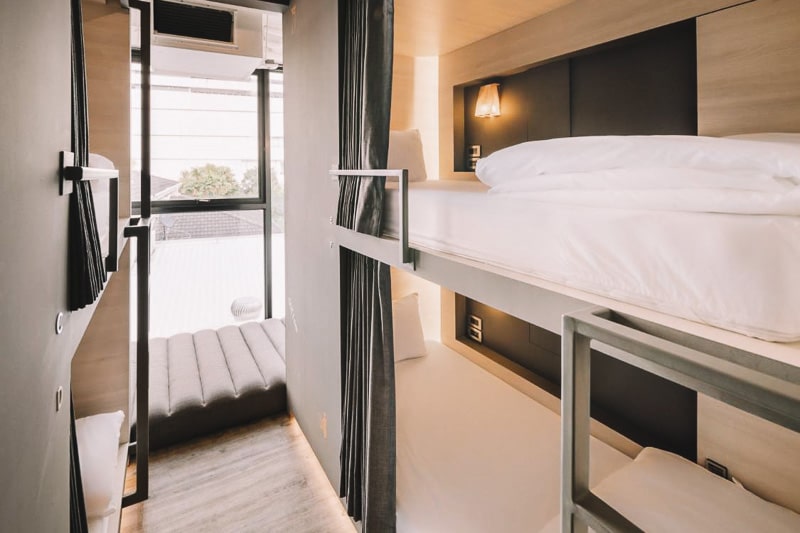 Hostel em Bangkok com camas isoladas