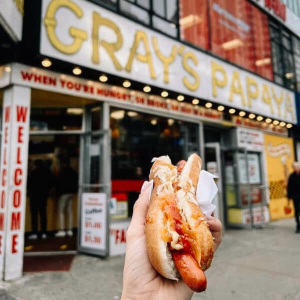 Gray's Papaya, o hot dog mais famoso de Nova York