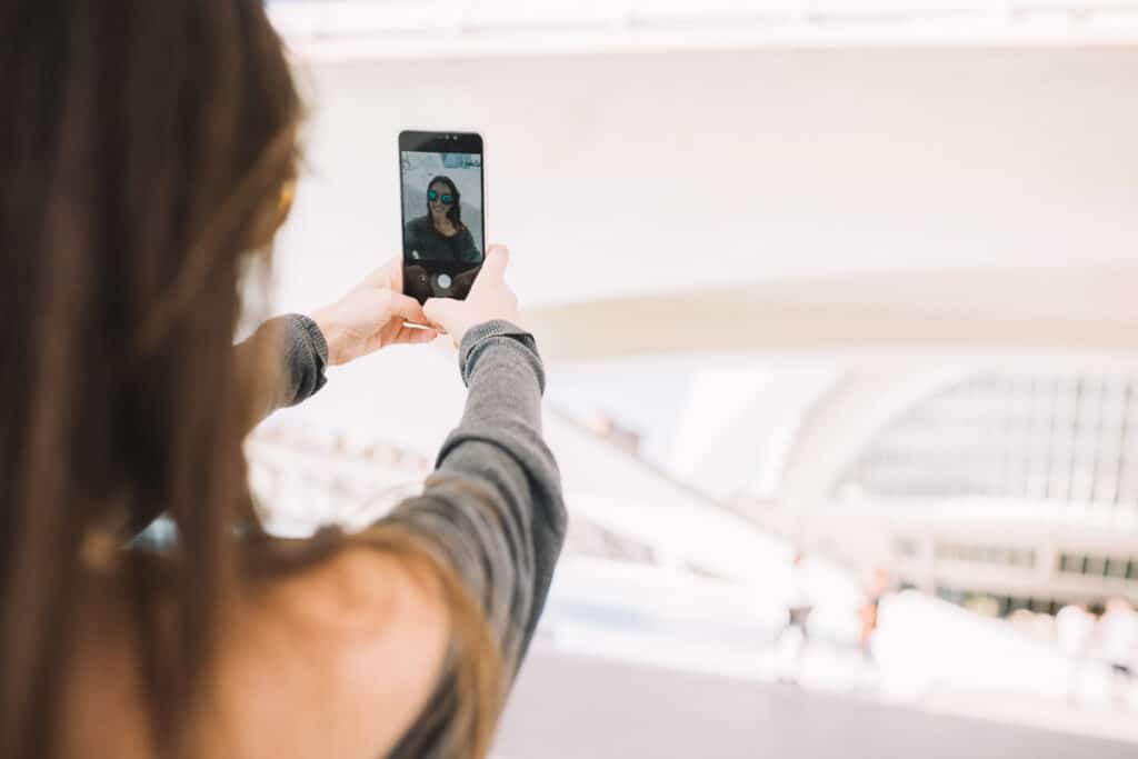 Como passar tempo no aeroporto durante uma conexão