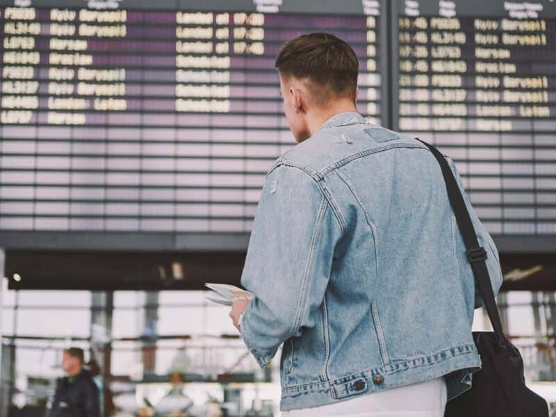 Vale a pena sair do aeroporto durante uma conexão?